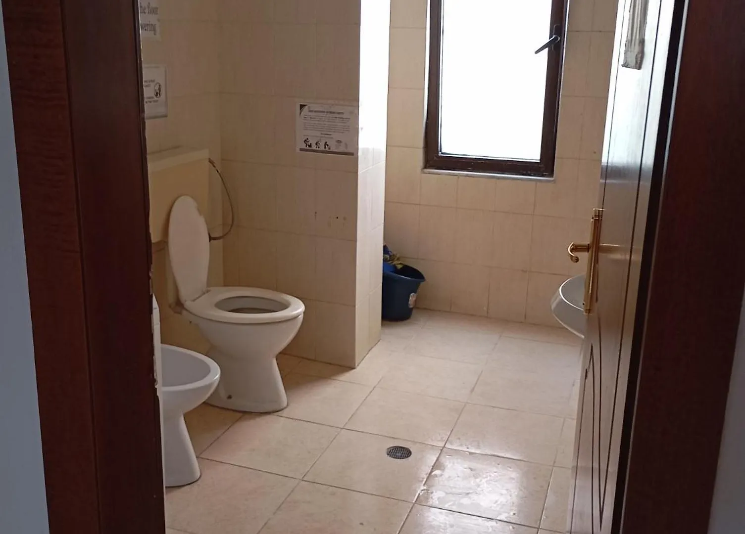 Rose Hostel Tirana 0*,  Albânia